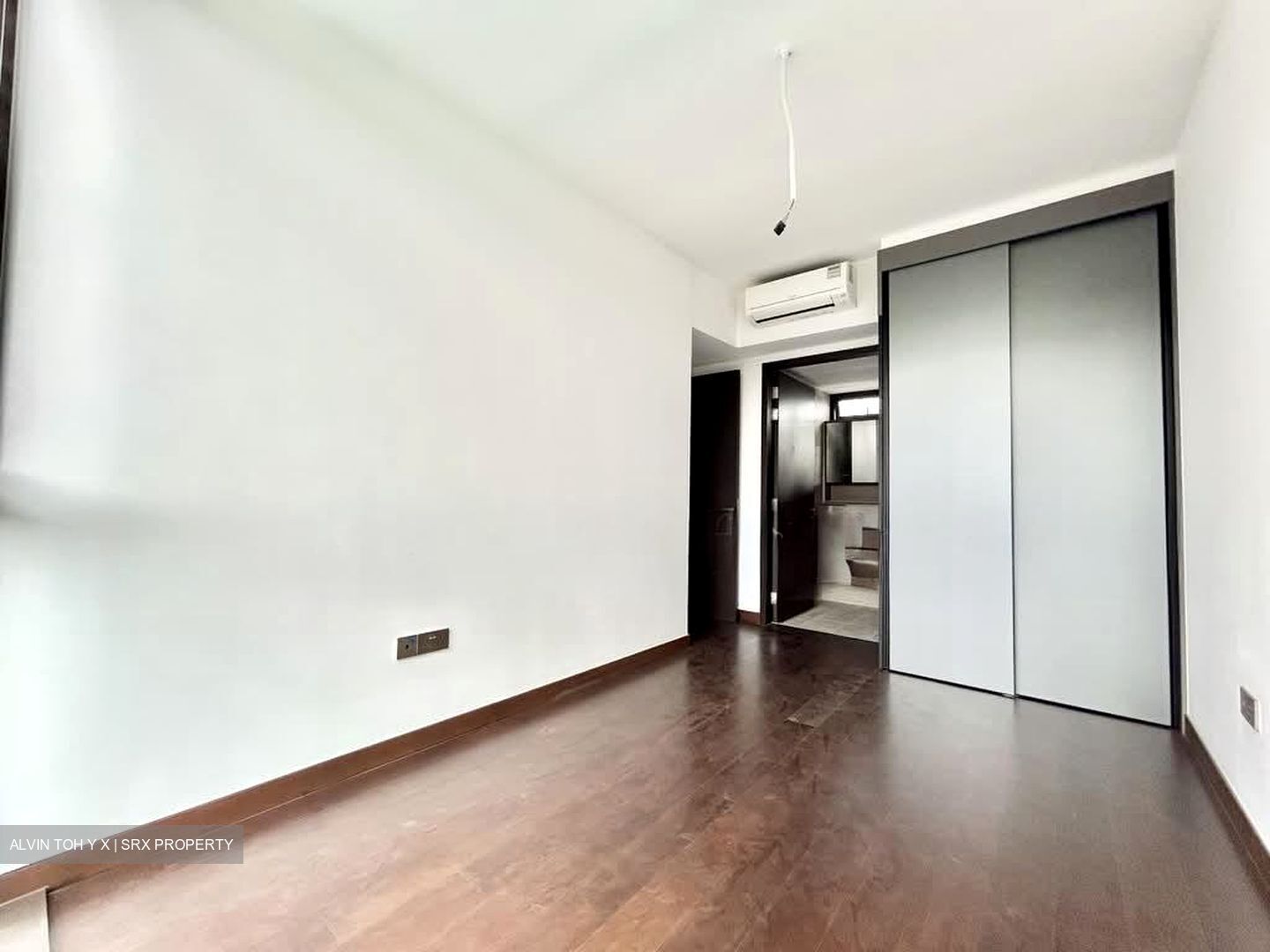 The Commodore (D27), Condominium #546538881
